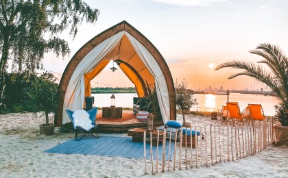 Camping Urlaub im Luxus Zelt