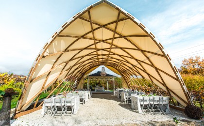 Gründe für einen Pavillon mit festem Dach