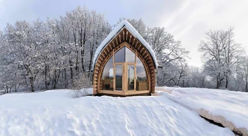 Camping im Chalet – Nachhaltiger Luxus im STROHBOID Mountain Chalet Camping im Chalet – Nachhaltiger Luxus im STROHBOID Mountain Chalet