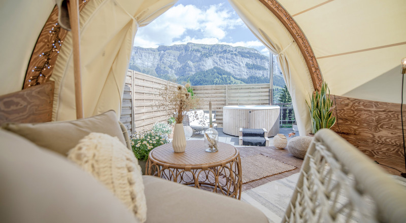 Nachhaltiger Urlaub im Glamping Zelt Nachhaltiger Urlaub im Glamping Zelt