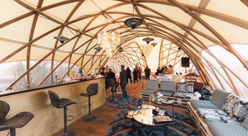 das ganzjahres Pavillon ist wasserdicht, wetterfest und beheizbar Ganzjahres Pavillon - wasserdicht, wetterfest und beheizbar