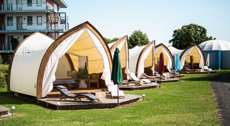 Domestic hotel industry with glamping business opportunity