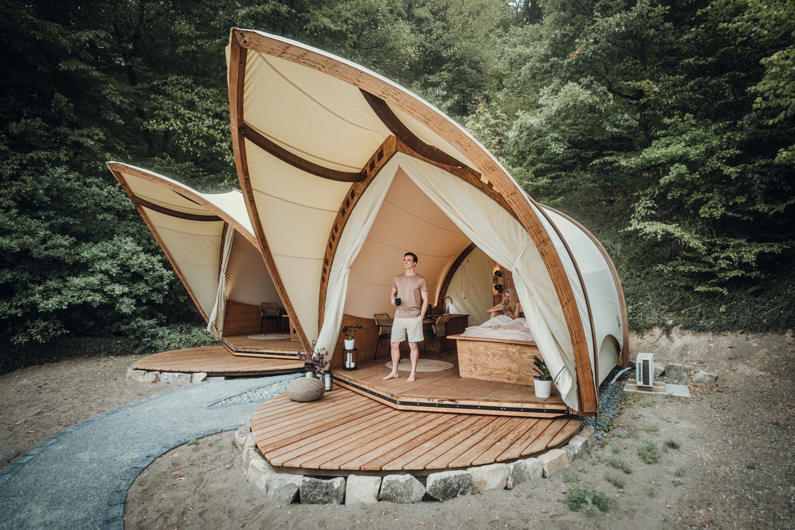 glampingzelt-strohboid glampingzelt-strohboid