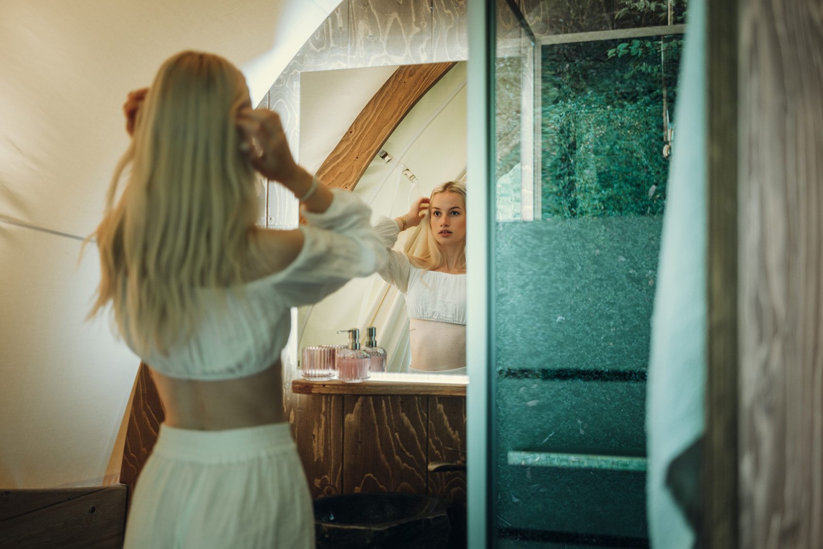 Glamping Zelt mit Badezimmer, Dusche und WC Glamping Zelt mit Badezimmer, Dusche und WC