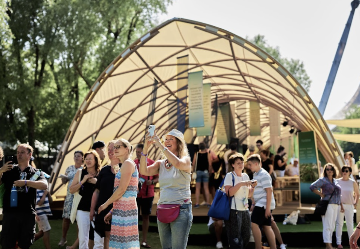 wetterfester-pavillon wetterfester-pavillon