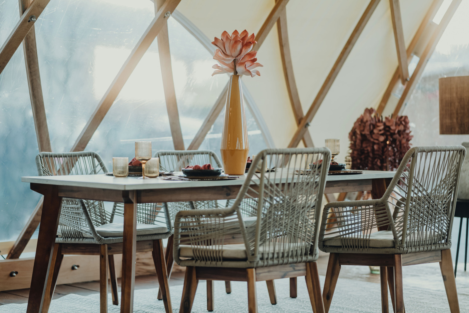 Ganzjährig freistehende Terrassenüberdachungen von STROHBOID Ganzjährig freistehende Terrassenüberdachungen von STROHBOID