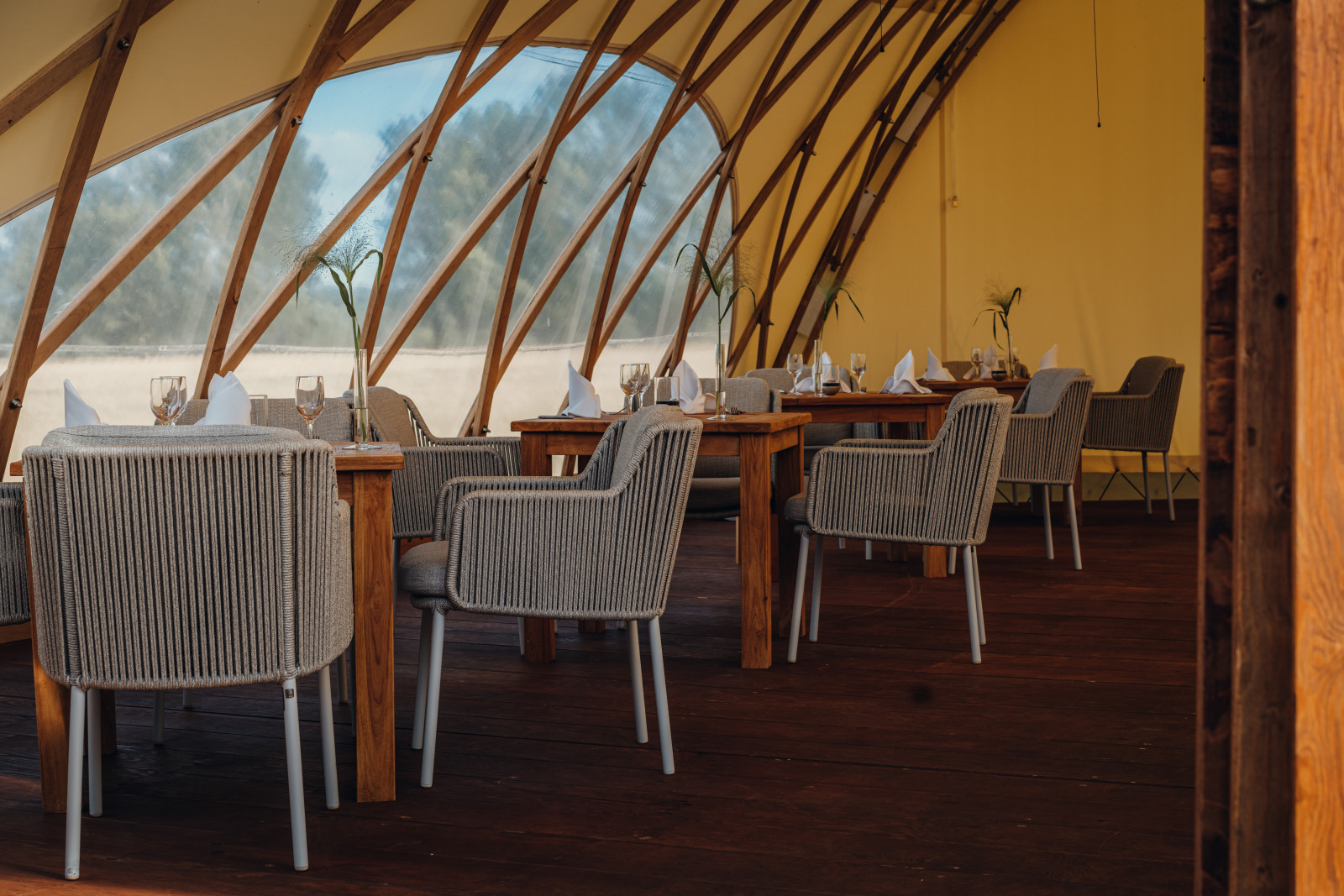 Winterfester, beheizbarer Pavillon Winterfester, beheizbarer Pavillon