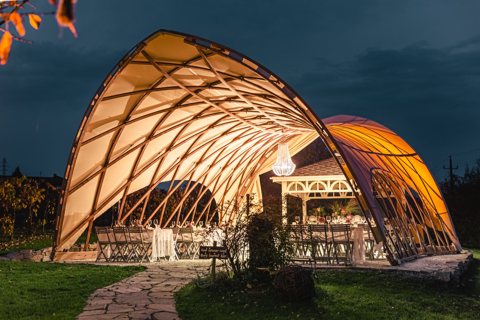 Modularer Bau von Pavillon nach Maß