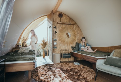 STROHBOID Glamping Friends