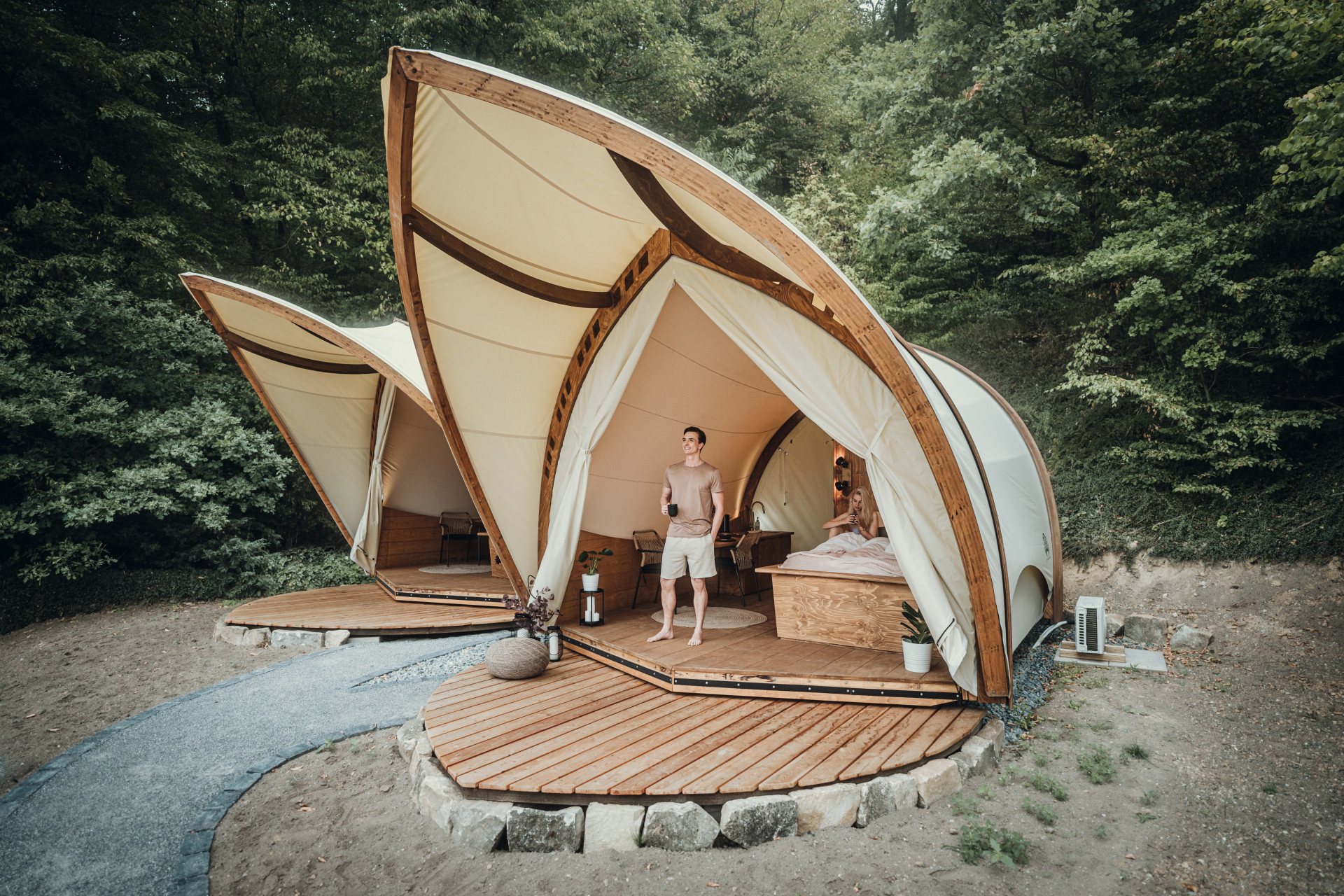 Glamping tent with bathroom