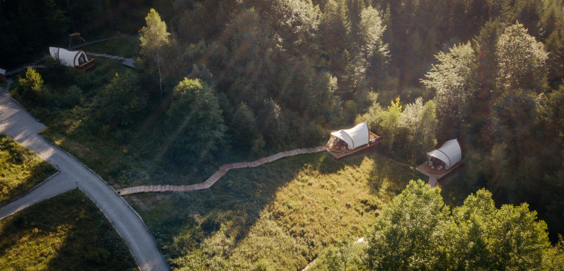 STROHBOID_Waldtherapiezentrum_Glampings Wald STROHBOID_Waldtherapiezentrum_Glampings Wald