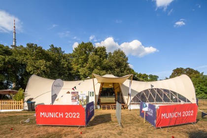 STROHBOID_Europameisterschaft-Muenchen_Riesenpavillon