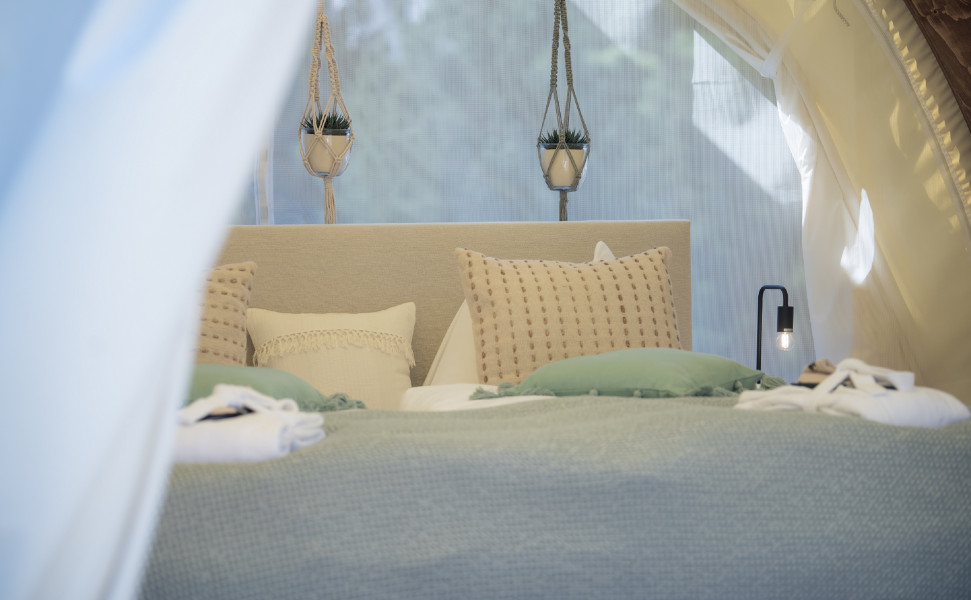 Hotel Adula_1001 Steilas Suite_Ammann (3) (1) Hotel Adula_1001 Steilas Suite_Ammann (3) (1)