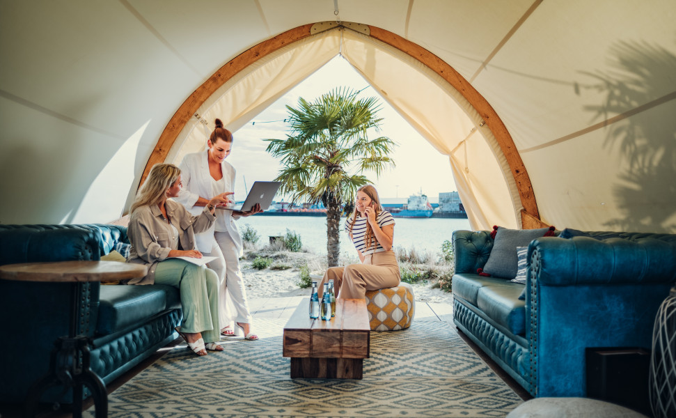 STROHBOID-Lounge-Lankenauerhoeft-Business-Meeting STROHBOID-Lounge-Lankenauerhoeft-Business-Meeting