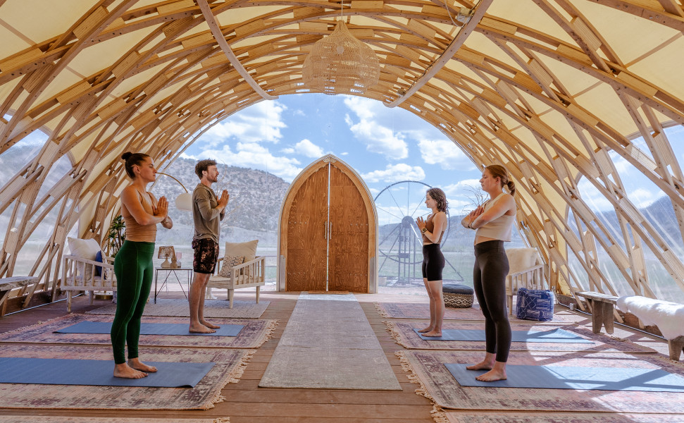 STROHBOID Pavillon Yoga at CampV in Colorado, USA STROHBOID Pavillon Yoga at CampV in Colorado, USA