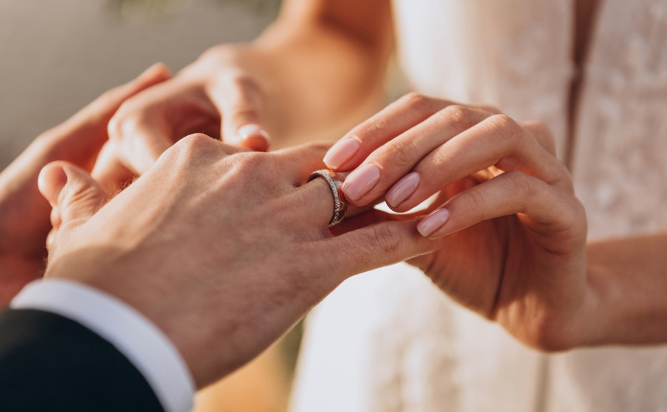 Hochzeit im Zelt – die Vor- und Nachteile im Überblick hochzeit-im-zelt