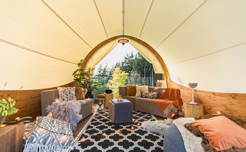 Luxus Camping Gastronomie von Strohboid