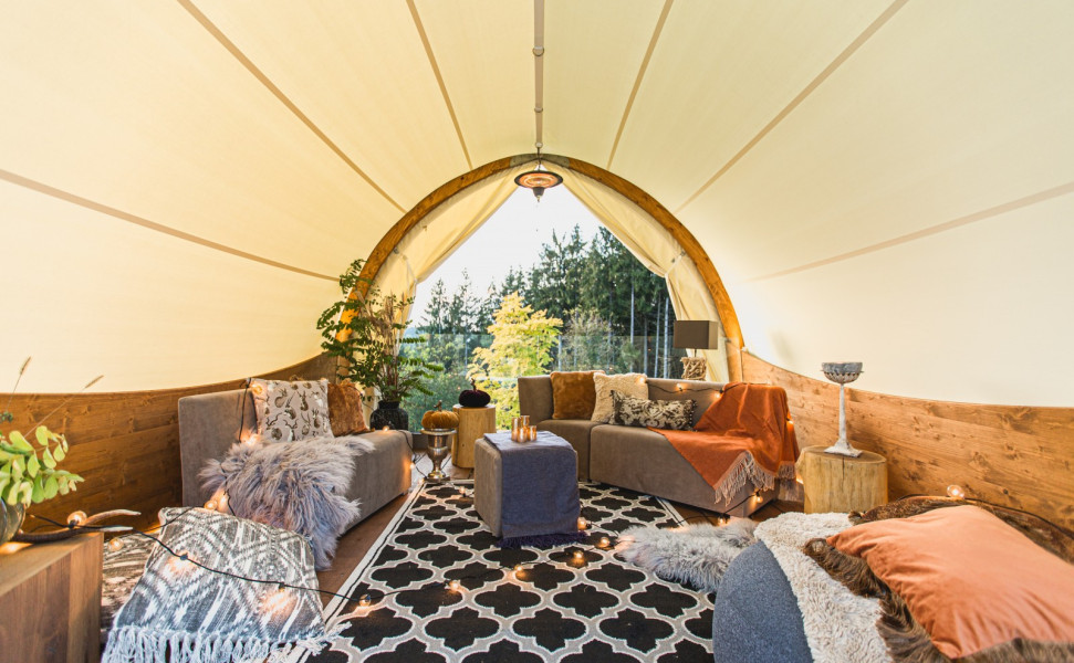 Luxus essen - Gastronomie Luxus Camping Gastronomie von Strohboid