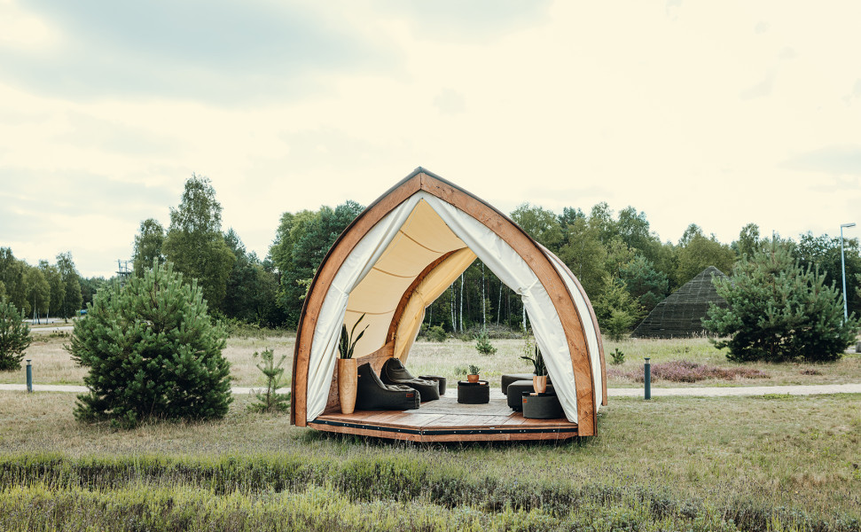 STROHBOID-Lounge-Hotelcamp-Reinsehlen-Outdoor-Wohnzimmer STROHBOID-Lounge-Hotelcamp-Reinsehlen-Outdoor-Wohnzimmer