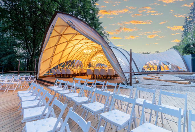 Strohboid-pavillon-zeitreise-restaurant-event-veranstaltung Strohboid-pavillon-zeitreise-restaurant-event-veranstaltung