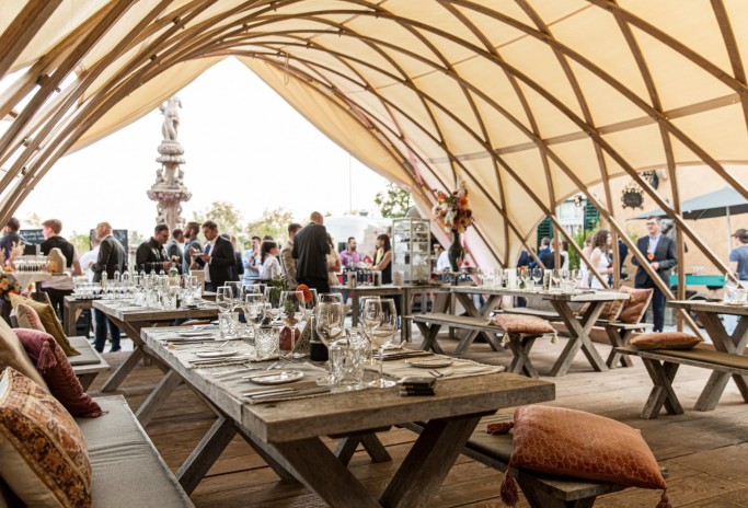Strohboid products - Pavilion for gastronomy