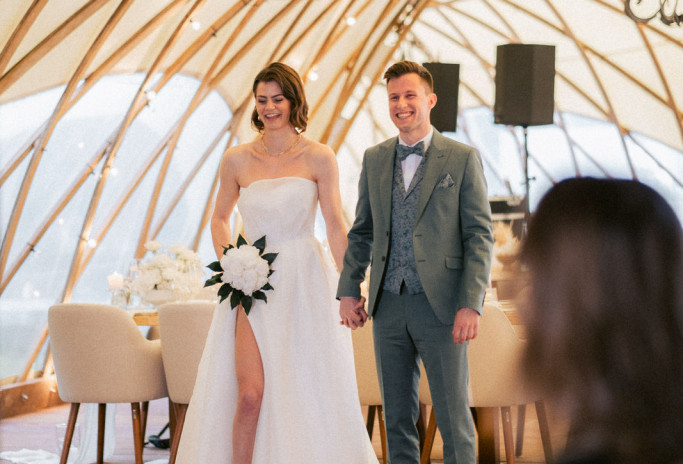 294 - 052724_Styleshoot_Oeverhaus_CAM2_00813 294 - 052724_Styleshoot_Oeverhaus_CAM2_00813