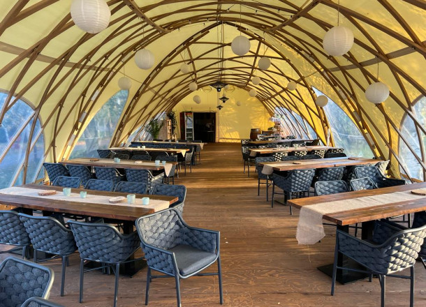 STROHBOID_Lichtproduktiv_Pavillon Partyzelt STROHBOID_Lichtproduktiv_Pavillon Partyzelt