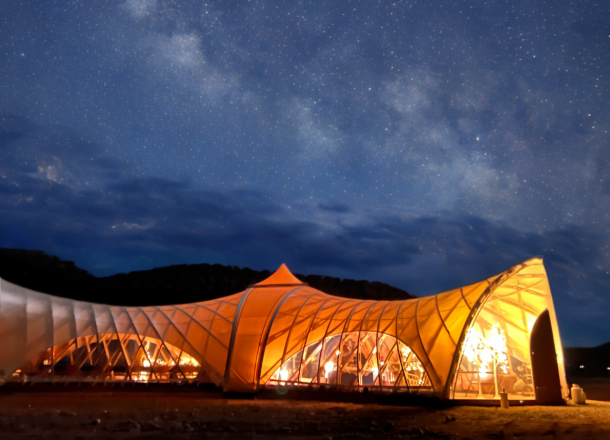 STROHBOID Pavilion at Night in Colorado STROHBOID Pavilion at Night in Colorado