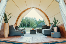 strohboid-lounge-hotelcamp-reinsehlen-showroom strohboid-lounge-hotelcamp-reinsehlen-showroom