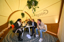 STROHBOID_Google Cloud_Meetingraum Messe STROHBOID_Google Cloud_Meetingraum Messe