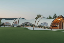 STROHBOID Golf Club Pavilion