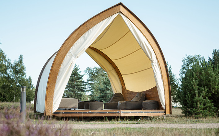STROHBOID-Lounge-Hotelcamp-Reinsehlen-Glamping-Lounge STROHBOID-Lounge-Hotelcamp-Reinsehlen-Glamping-Lounge